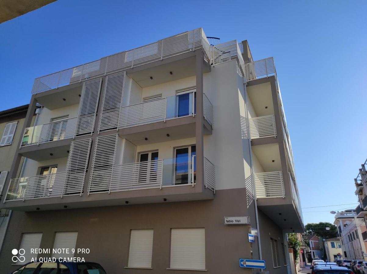 Blu Apartment Civitanova Marche Ngoại thất bức ảnh